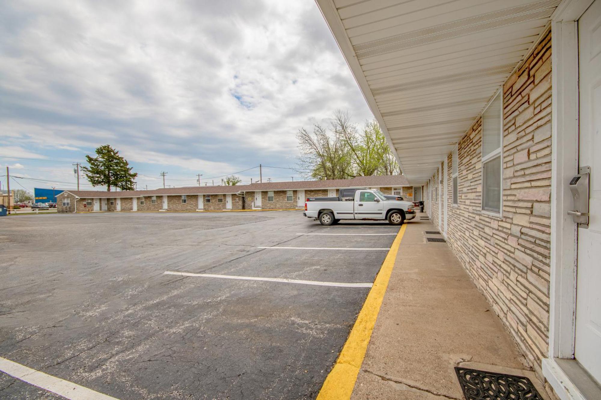 Travelier Motel - Macon Esterno foto